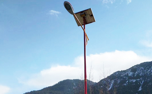 如何选择高质量的秦州太阳能路灯材料：全方位指南