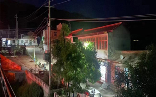 秦州太阳能路灯在暴雪天气下的应对策略